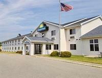 Days Inn Neenah Exterior photo